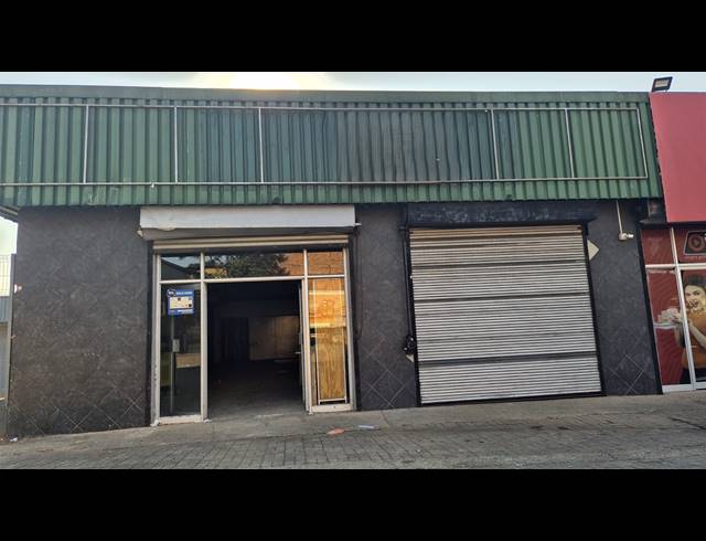 250M² RETAIL TO LET IN WHITE RIVER CENTRAL